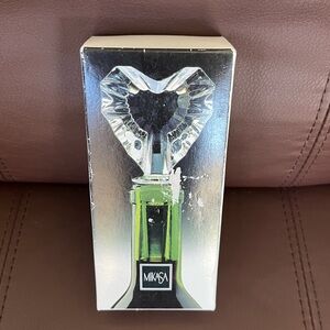 Mikasa Clear Crystal Heart Wine Stopper